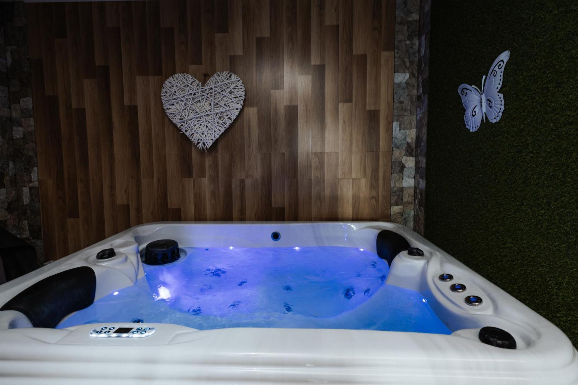 Tanja S Holiday Home In Nature With Sauna And Hot Tub Gorica pri Slivnici Exterior foto